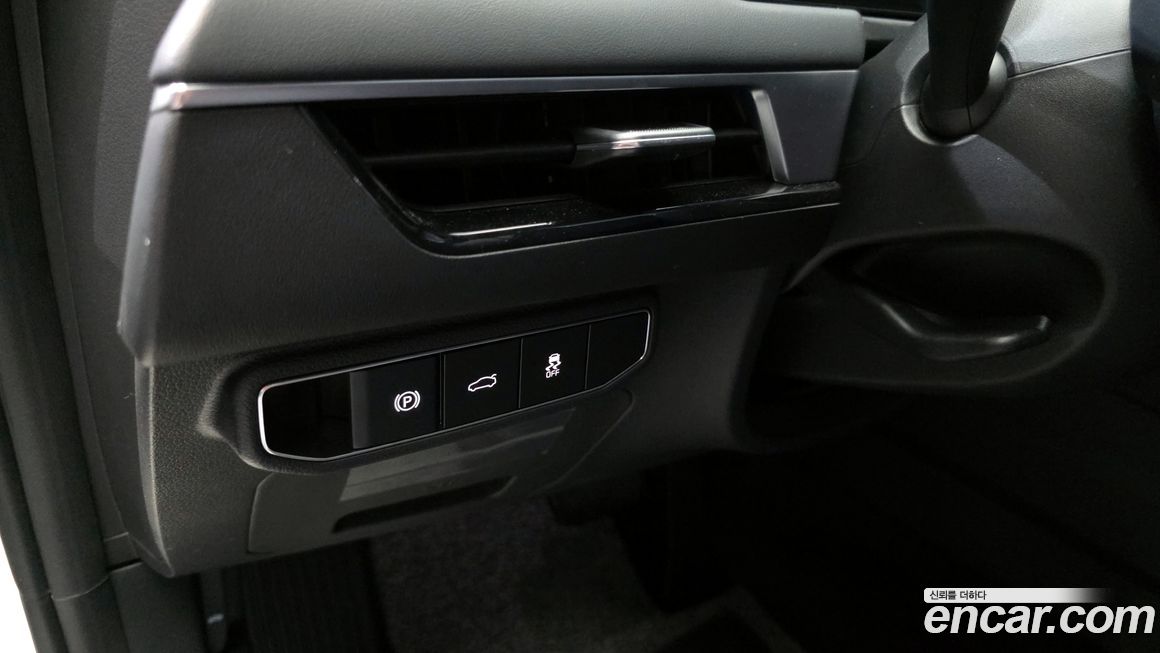 Kia K8 2025