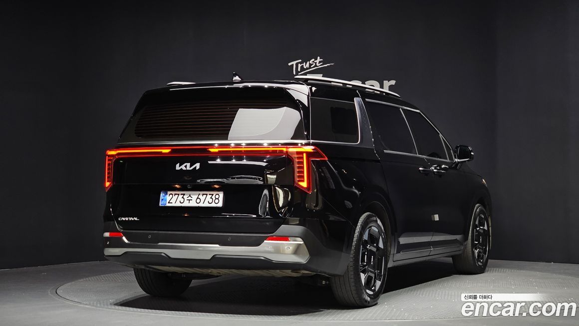 Kia Canival 2025