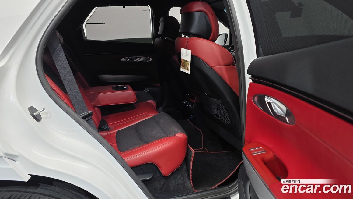 Genesis GV70 2021