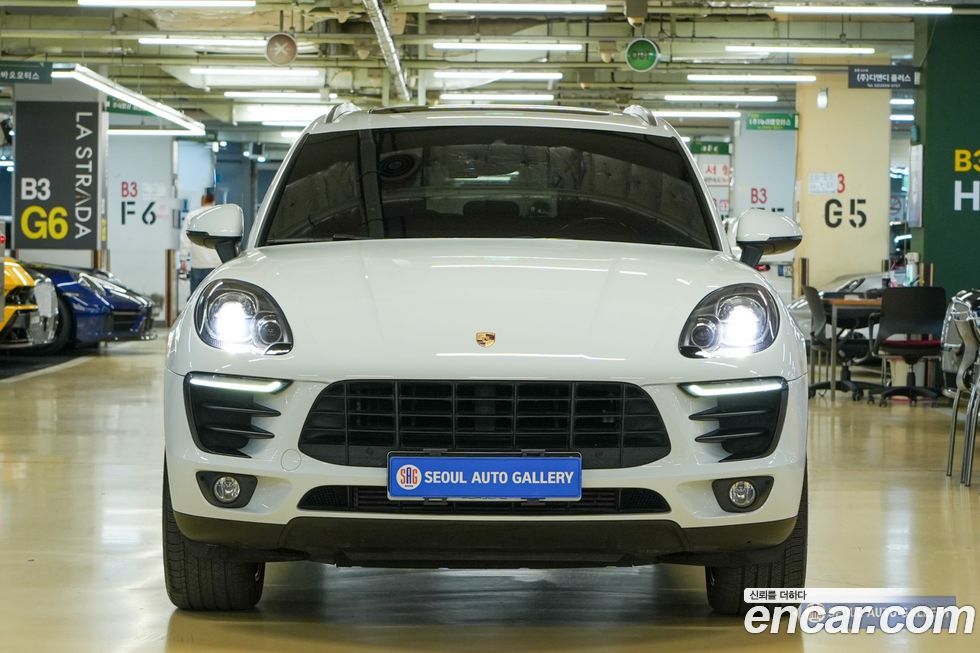 Porsche Macan 2017