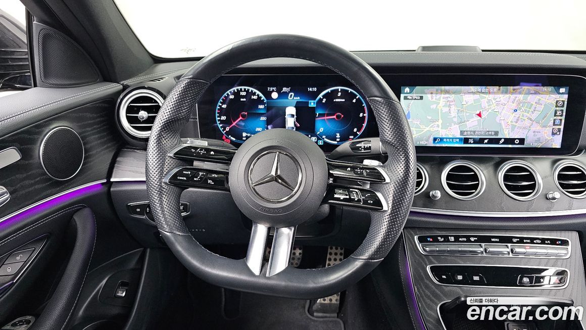 Mercedes-Benz E-Class 2021