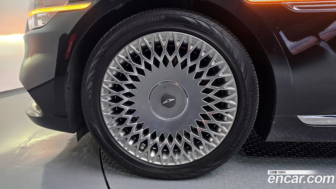 Genesis G90 2019