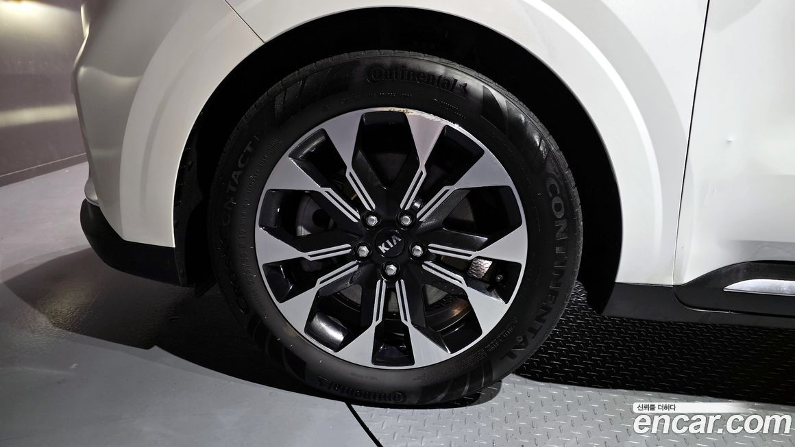 Kia Canival 2021