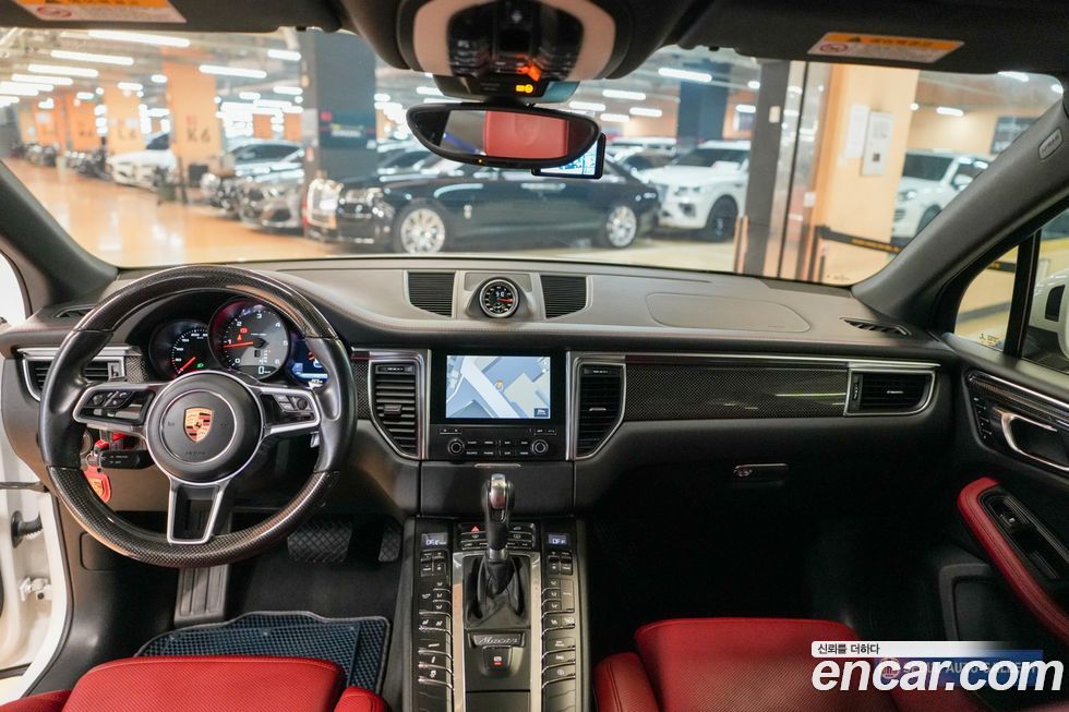 Porsche Macan 2017