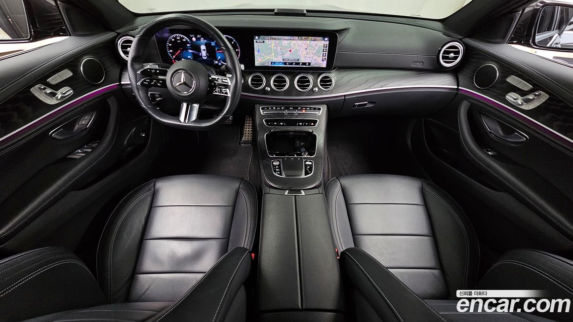 Mercedes-Benz E-Class 2021