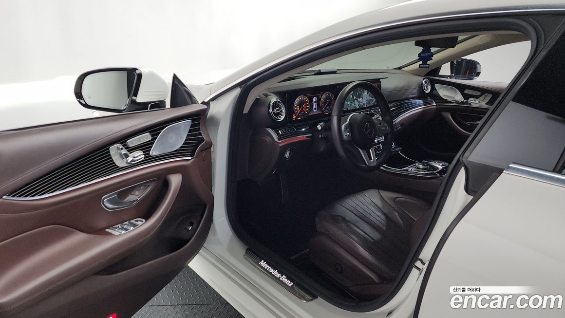 Mercedes-Benz CLS-Class 2019