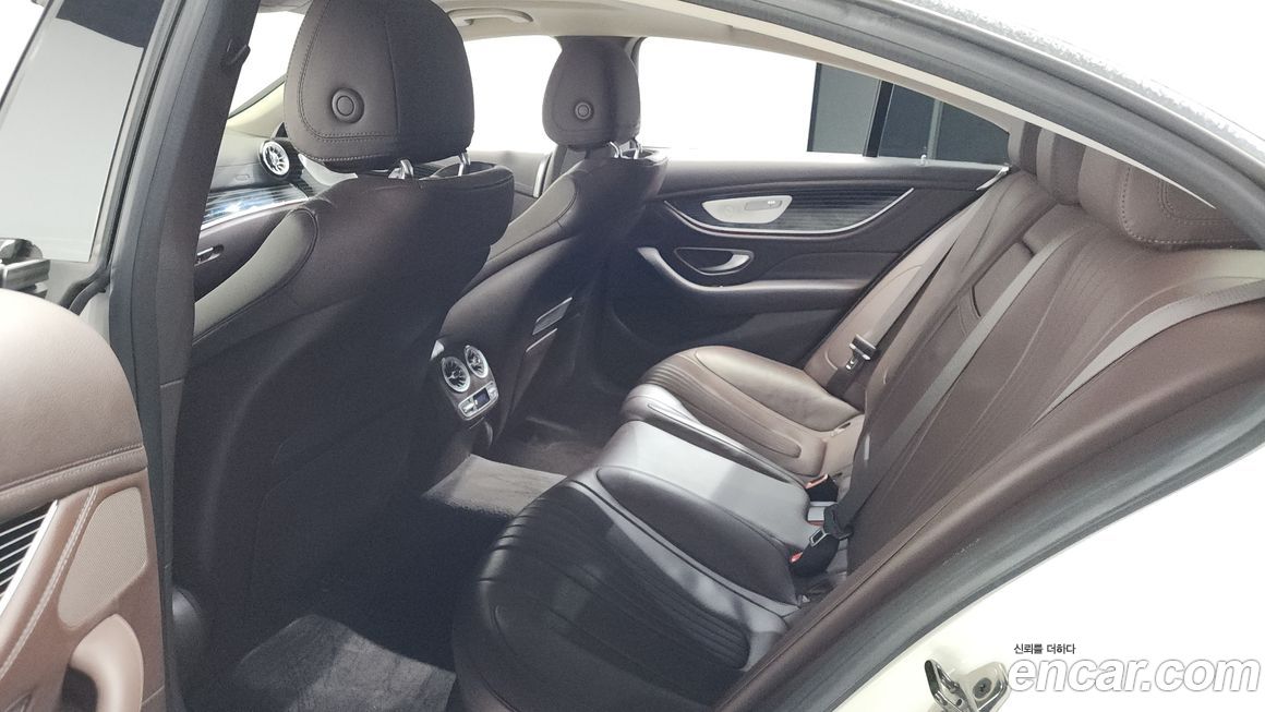 Mercedes-Benz CLS-Class 2019