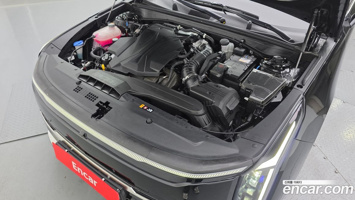 Kia K8 2025