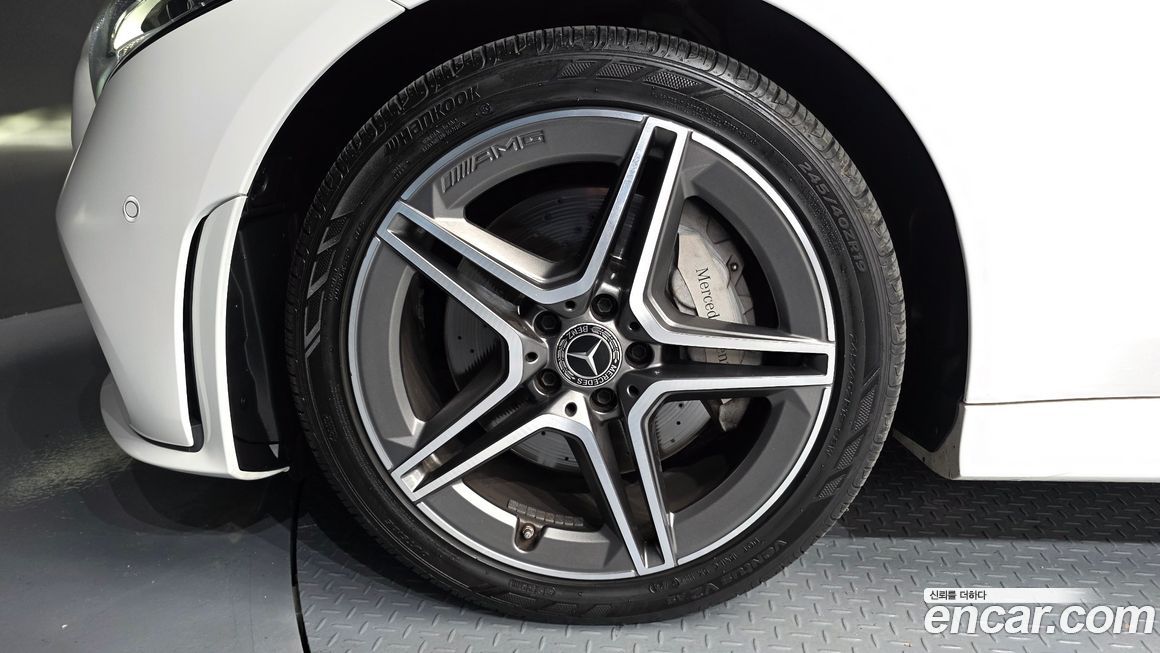 Mercedes-Benz CLS-Class 2020