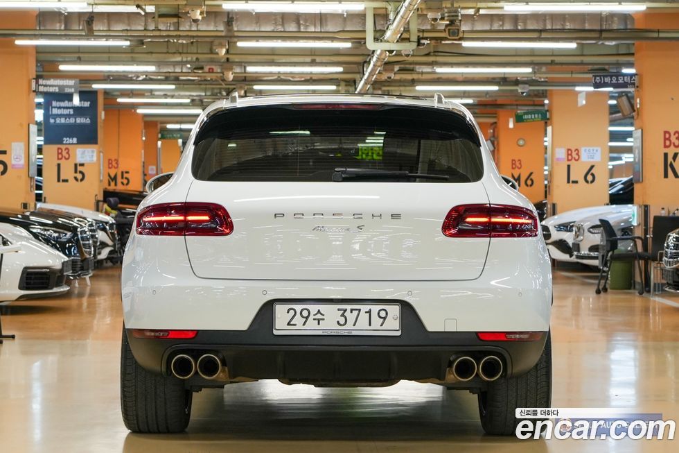Porsche Macan 2017