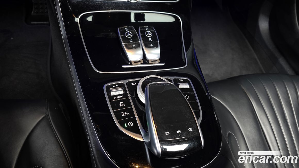 Mercedes-Benz CLS-Class 2020