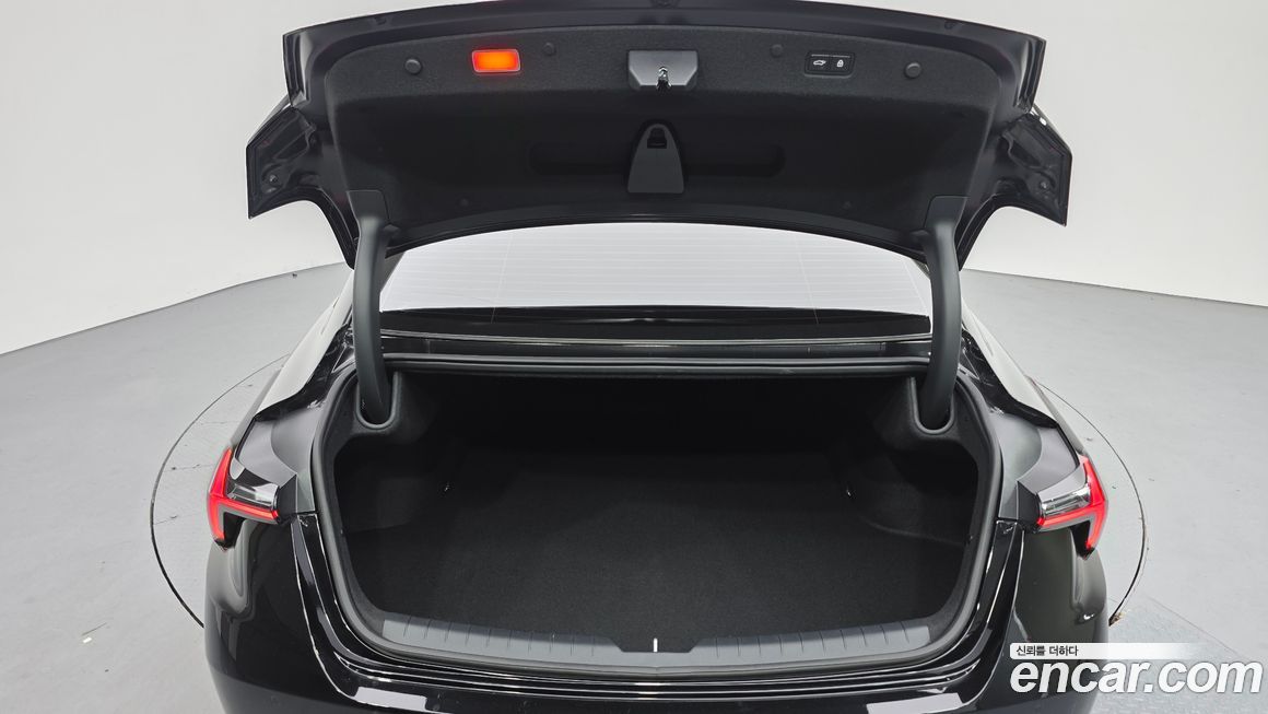 Kia K8 2025