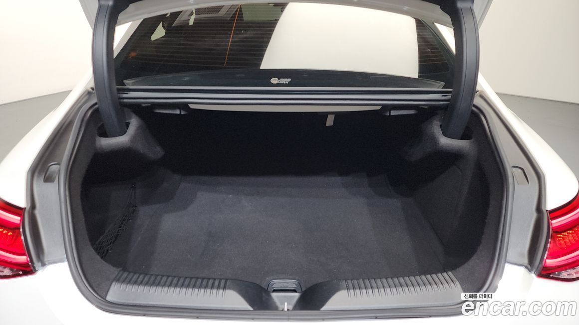 Mercedes-Benz CLS-Class 2019