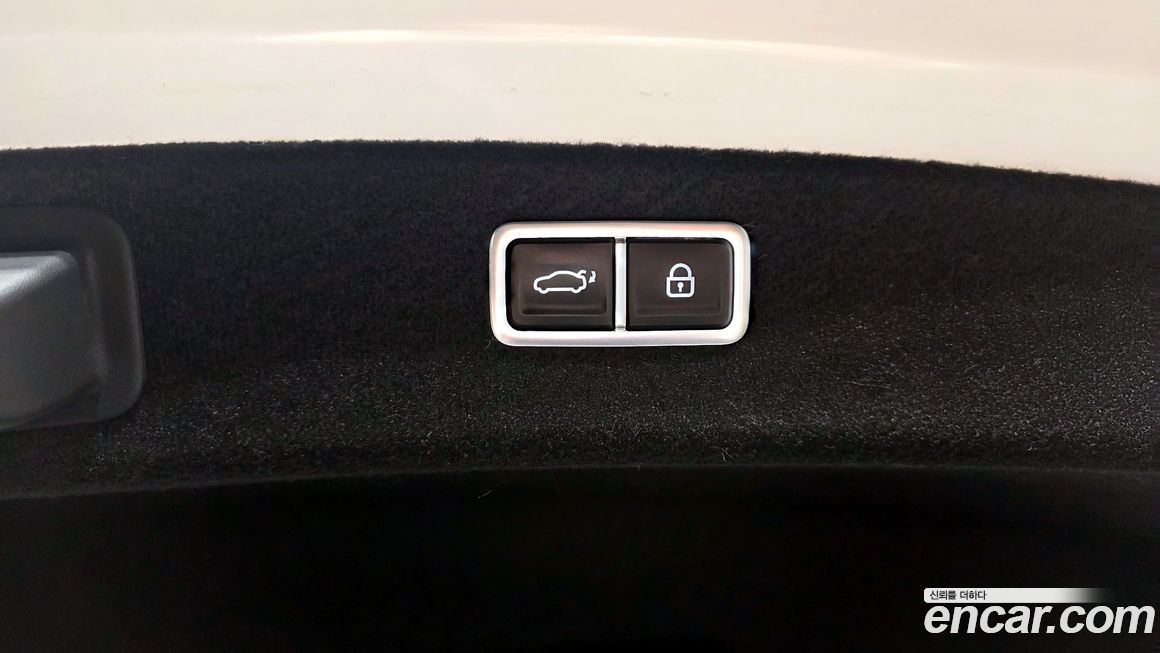 Genesis G80 2023