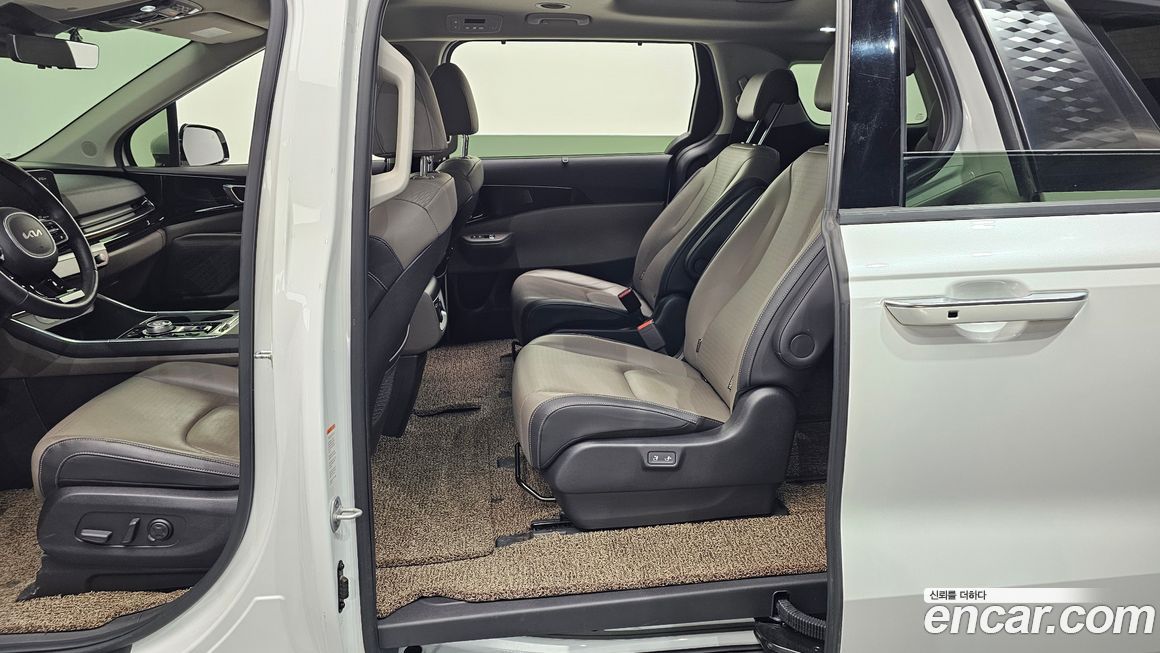 Kia Canival 2024