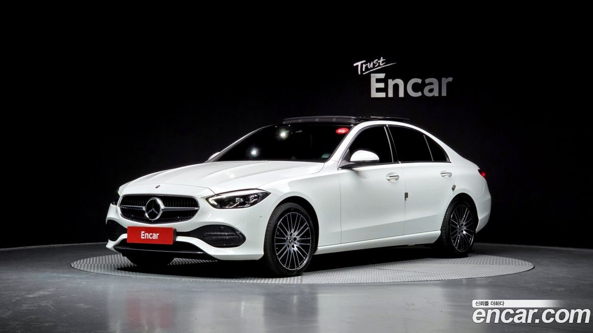 Mercedes-Benz C-Class 2022