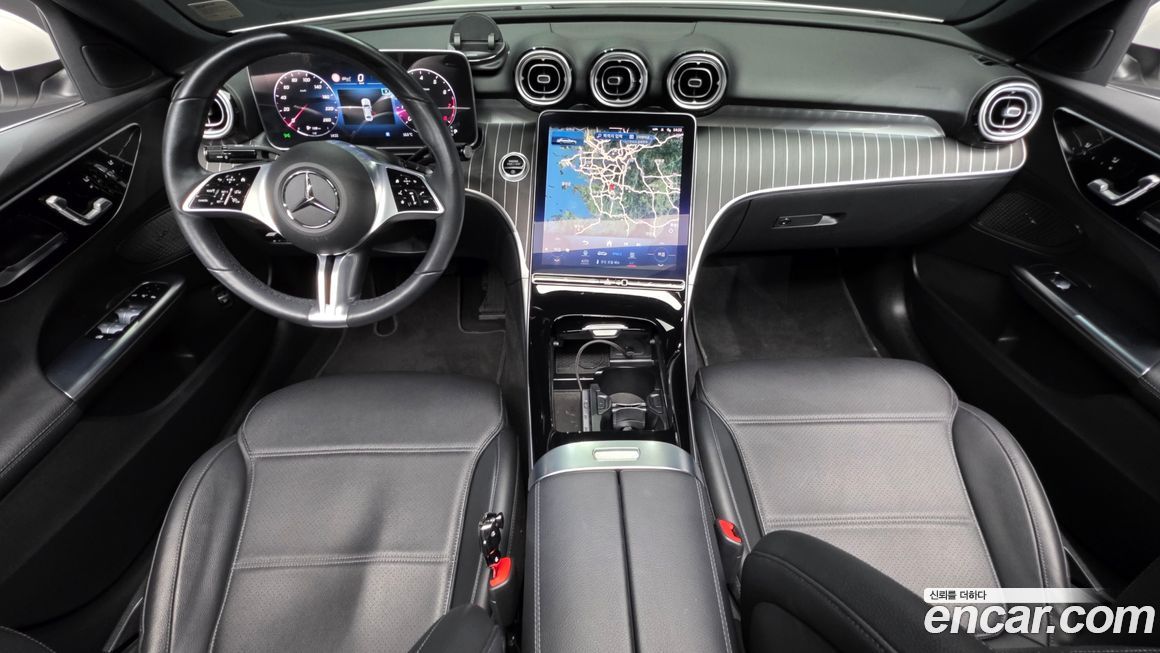 Mercedes-Benz C-Class 2022