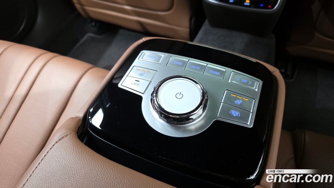 Genesis G80 2023