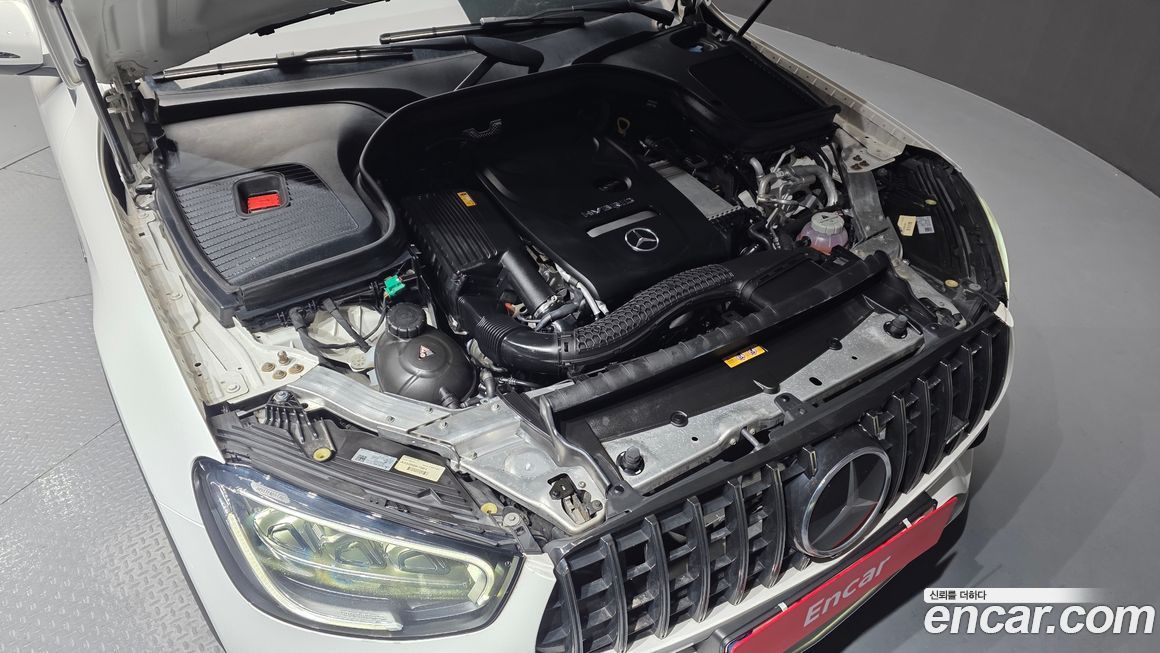 Mercedes-Benz GLC-Class 2021