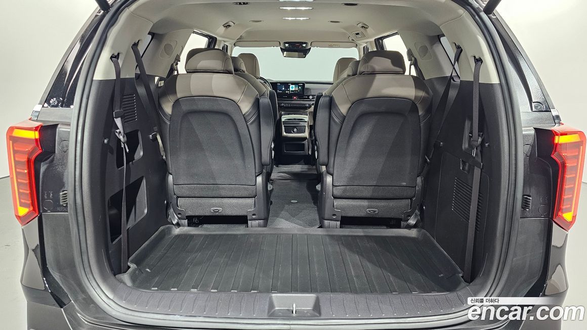Kia Canival 2025