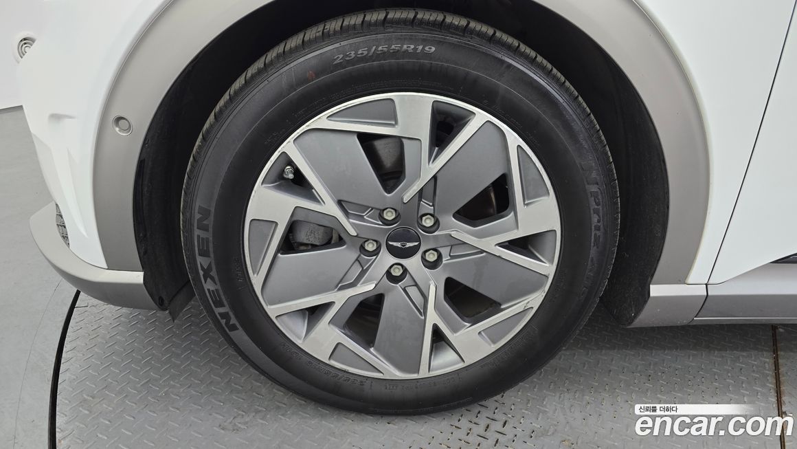 Genesis GV60 2022