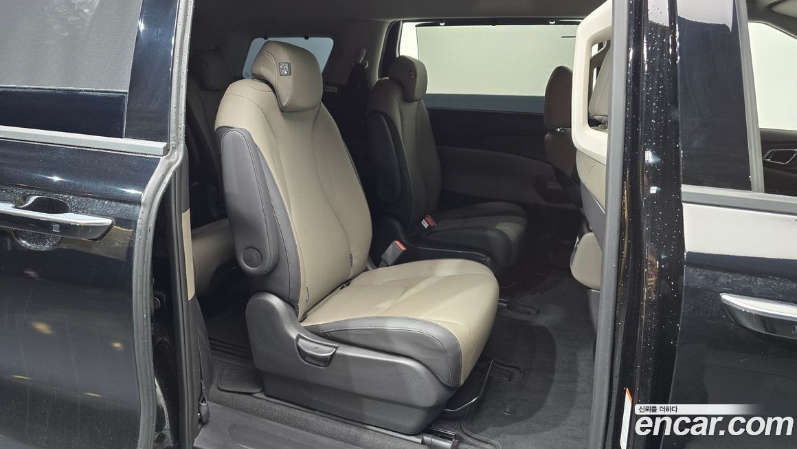 Kia Canival 2024