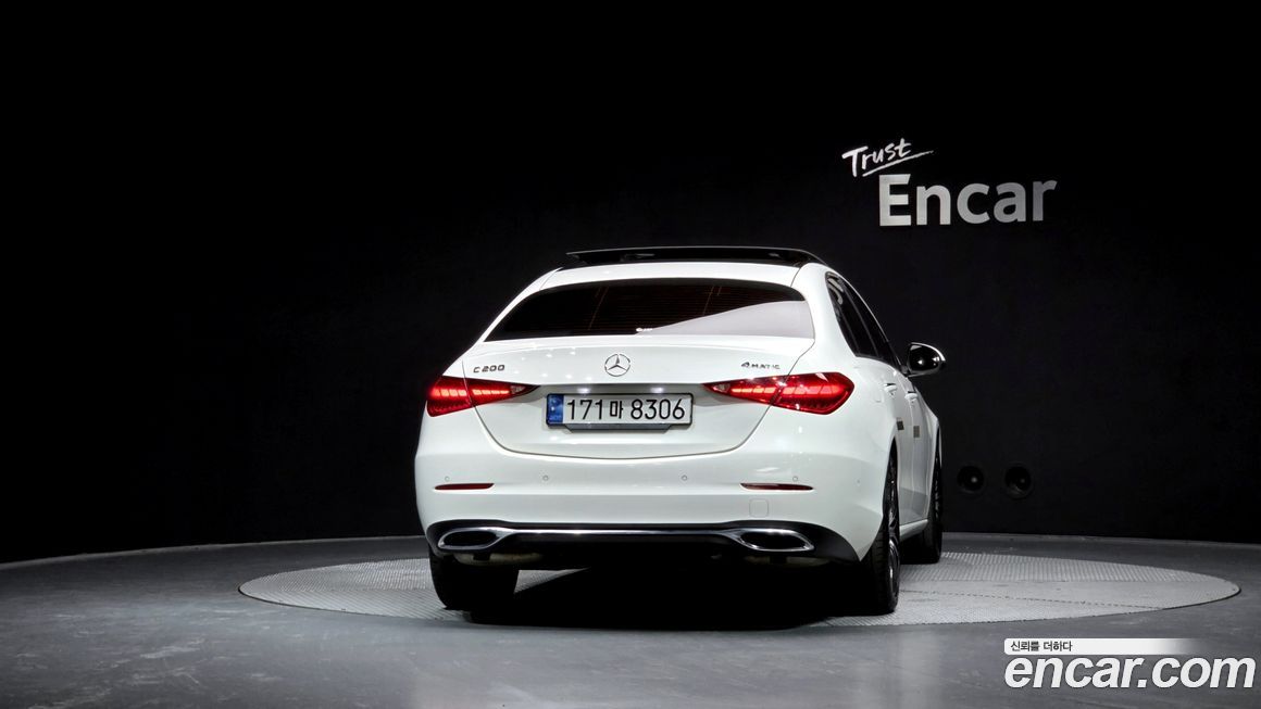 Mercedes-Benz C-Class 2022