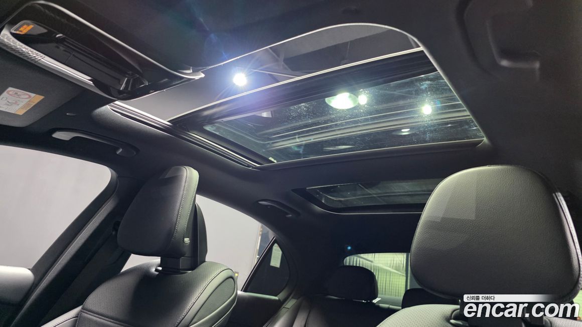Mercedes-Benz C-Class 2022