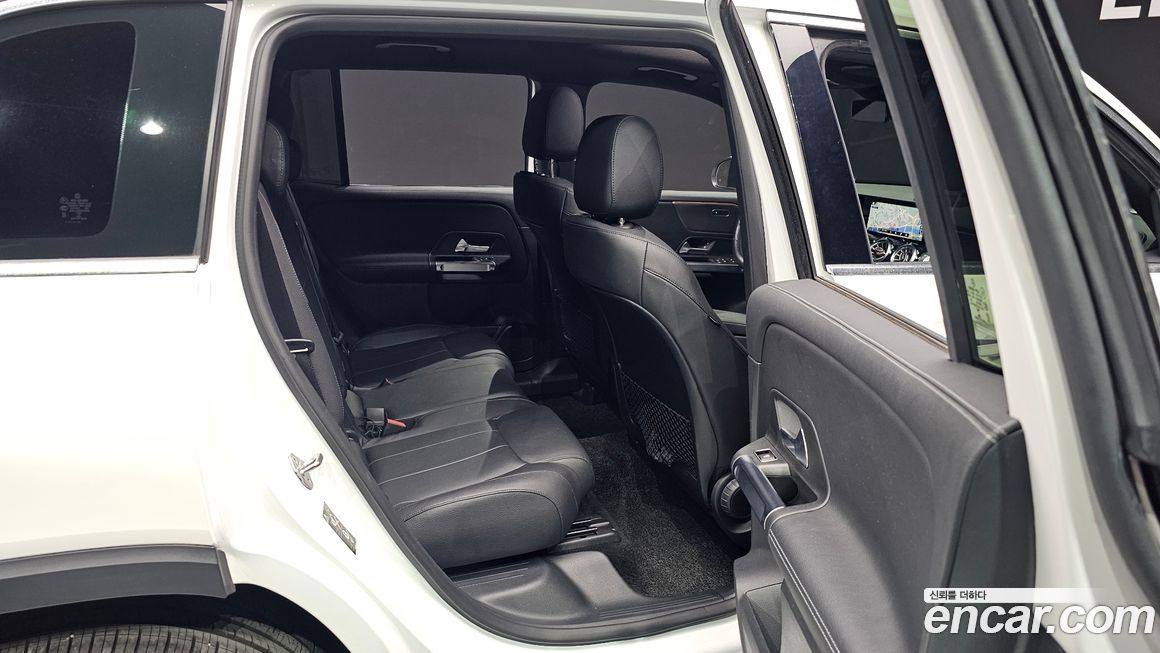 Mercedes-Benz GLB-Class 2022