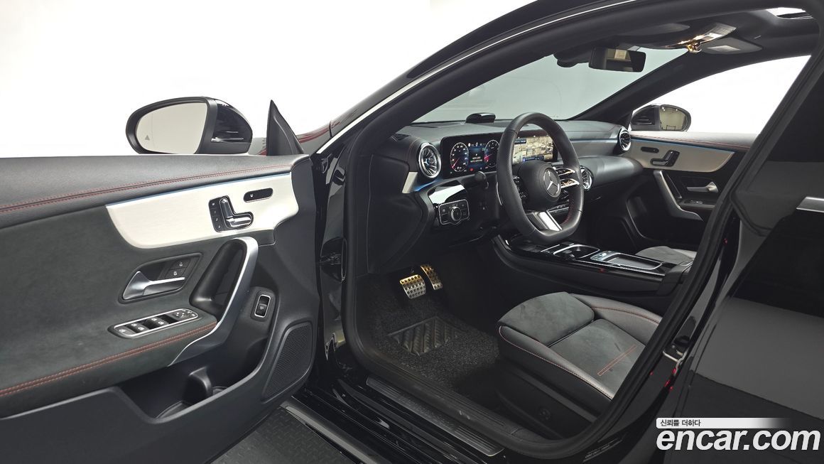 Mercedes-Benz CLA-Class 2024