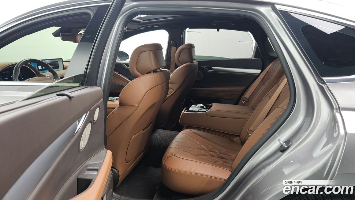 Genesis G80 2023