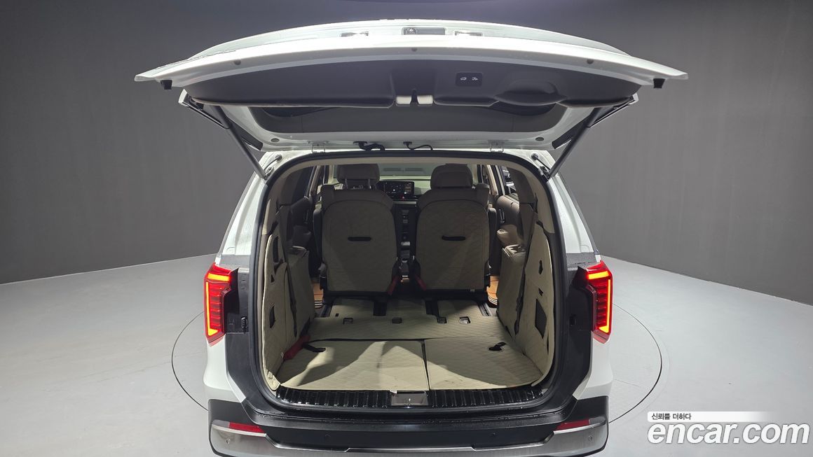 Kia Canival 2025
