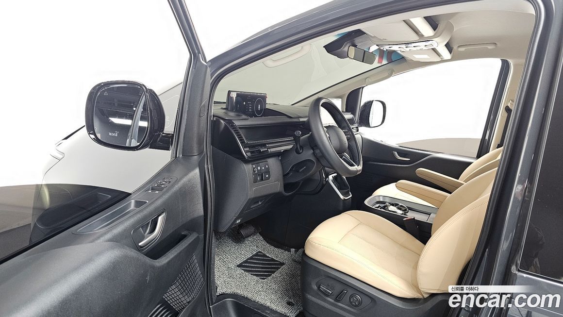 Hyundai Staria 2026