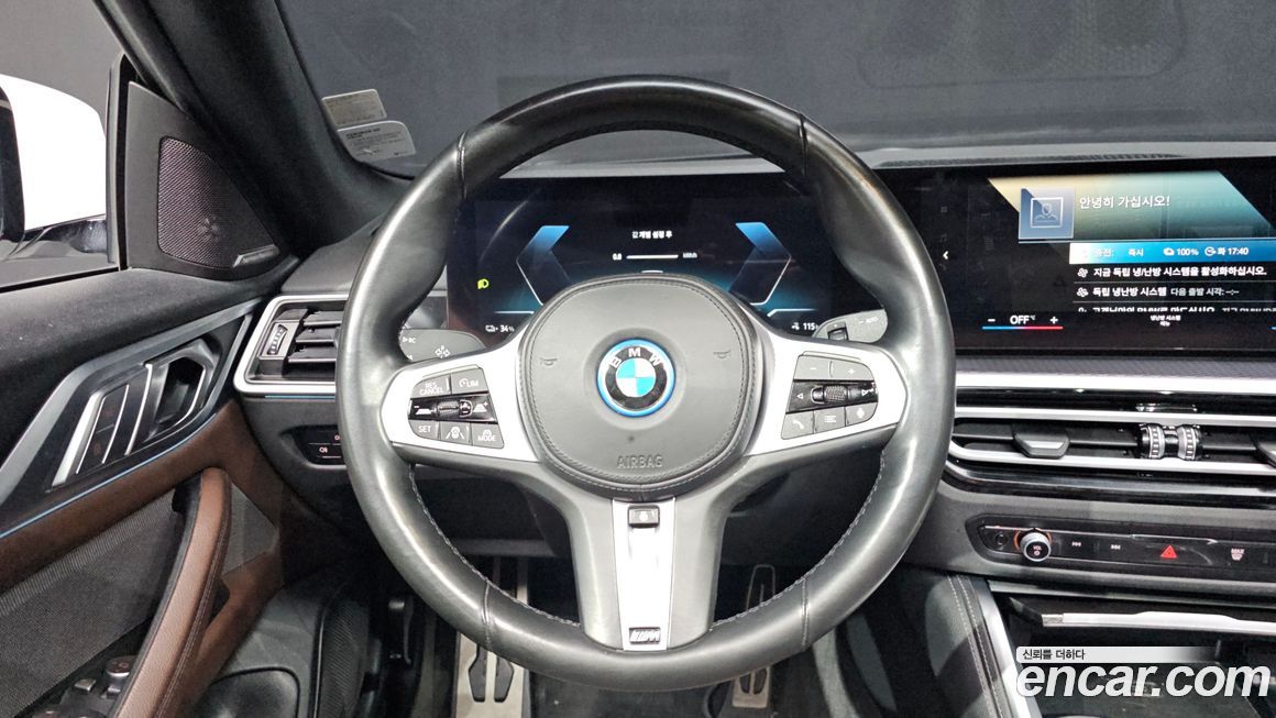 BMW i4 2023
