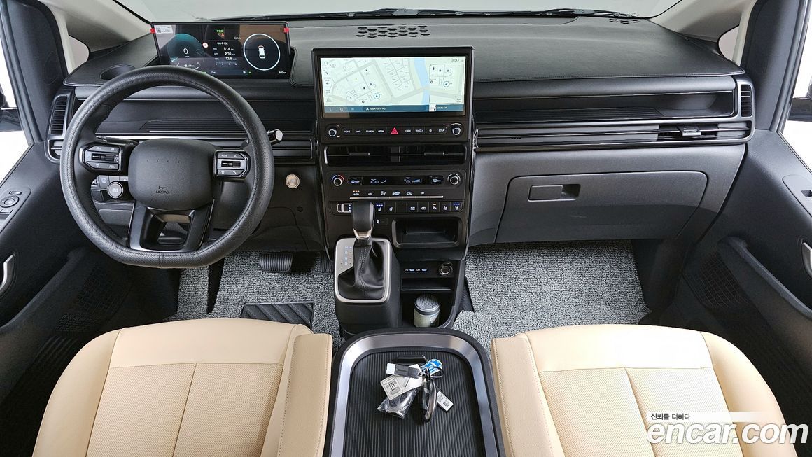 Hyundai Staria 2026