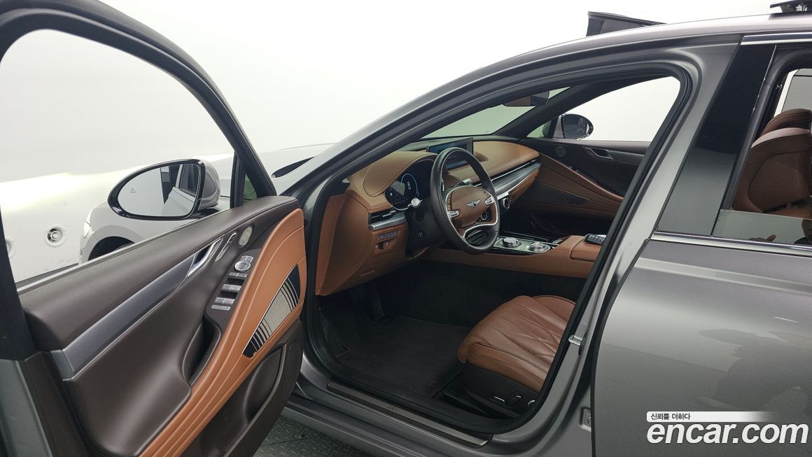 Genesis G80 2023