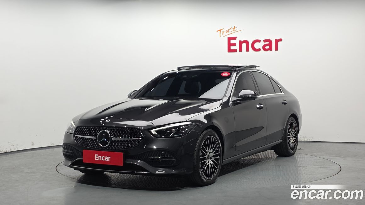 Mercedes-Benz C-Class 2024