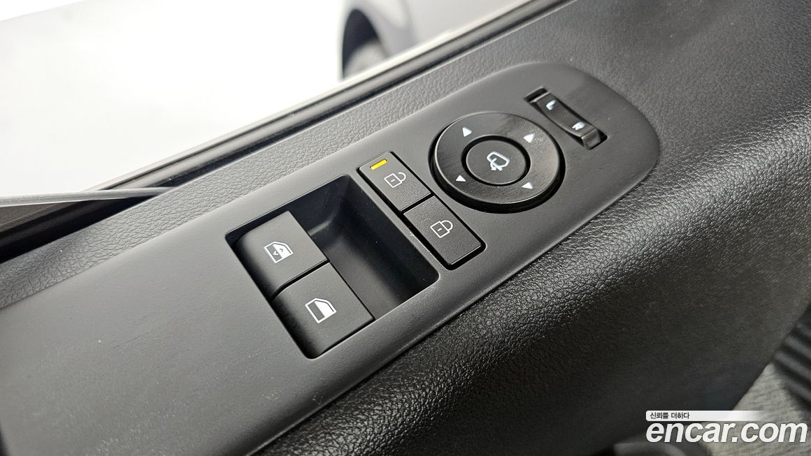Hyundai Staria 2026