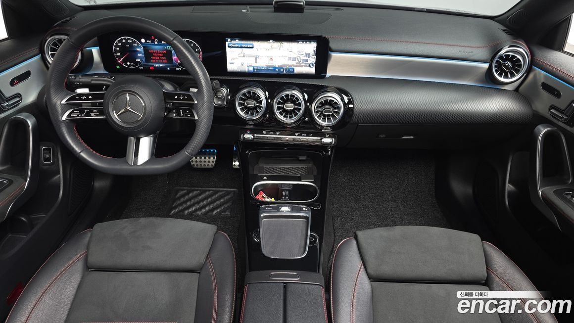 Mercedes-Benz CLA-Class 2024