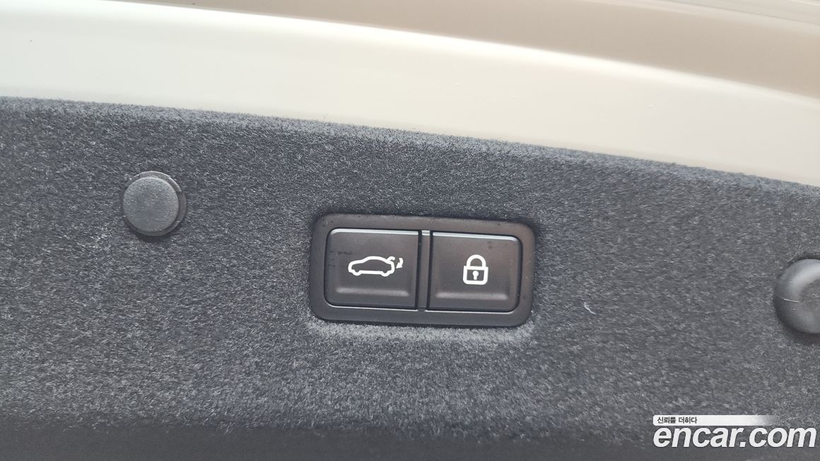 Kia K8 2025