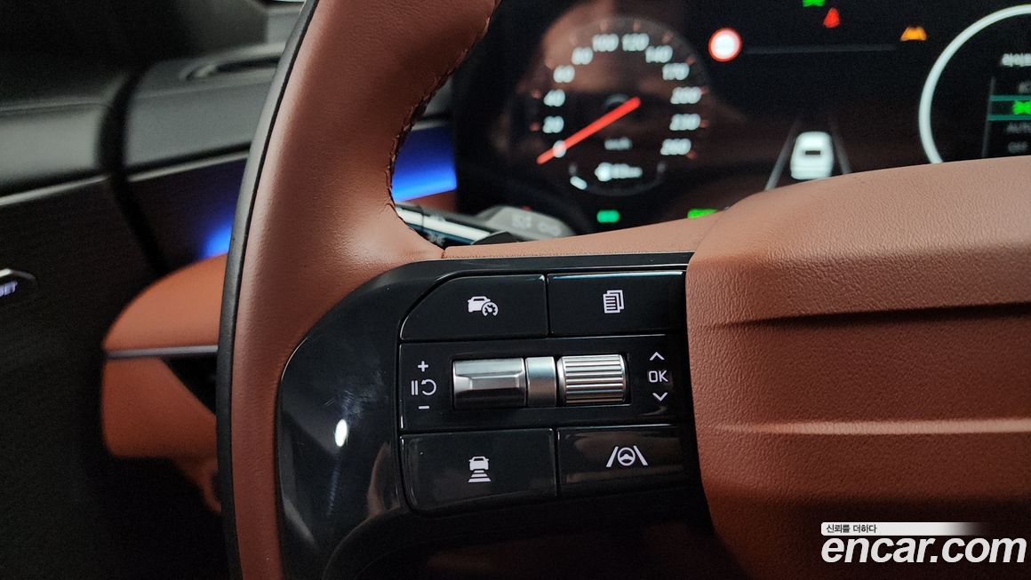 Kia K8 2025