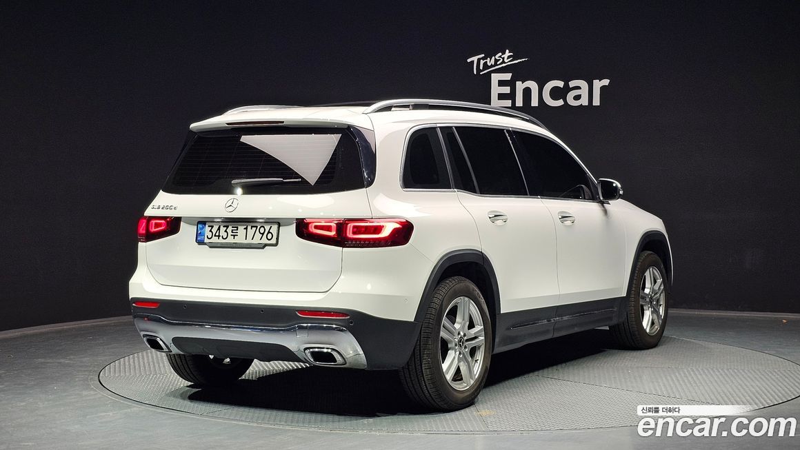 Mercedes-Benz GLB-Class 2022