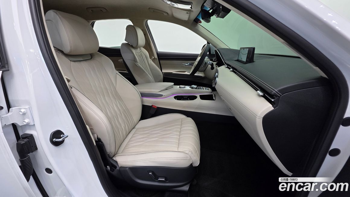 Genesis GV70 2023