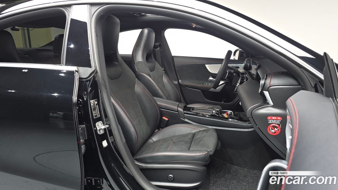 Mercedes-Benz CLA-Class 2024