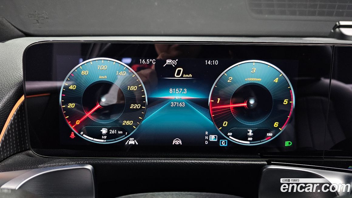 Mercedes-Benz GLB-Class 2022