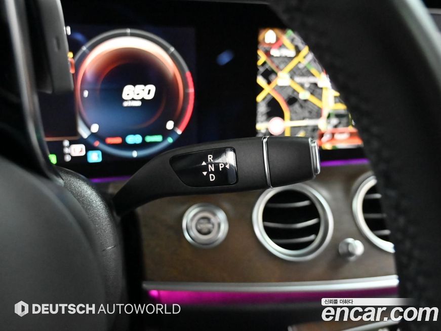 Mercedes-Benz E-Class 2023