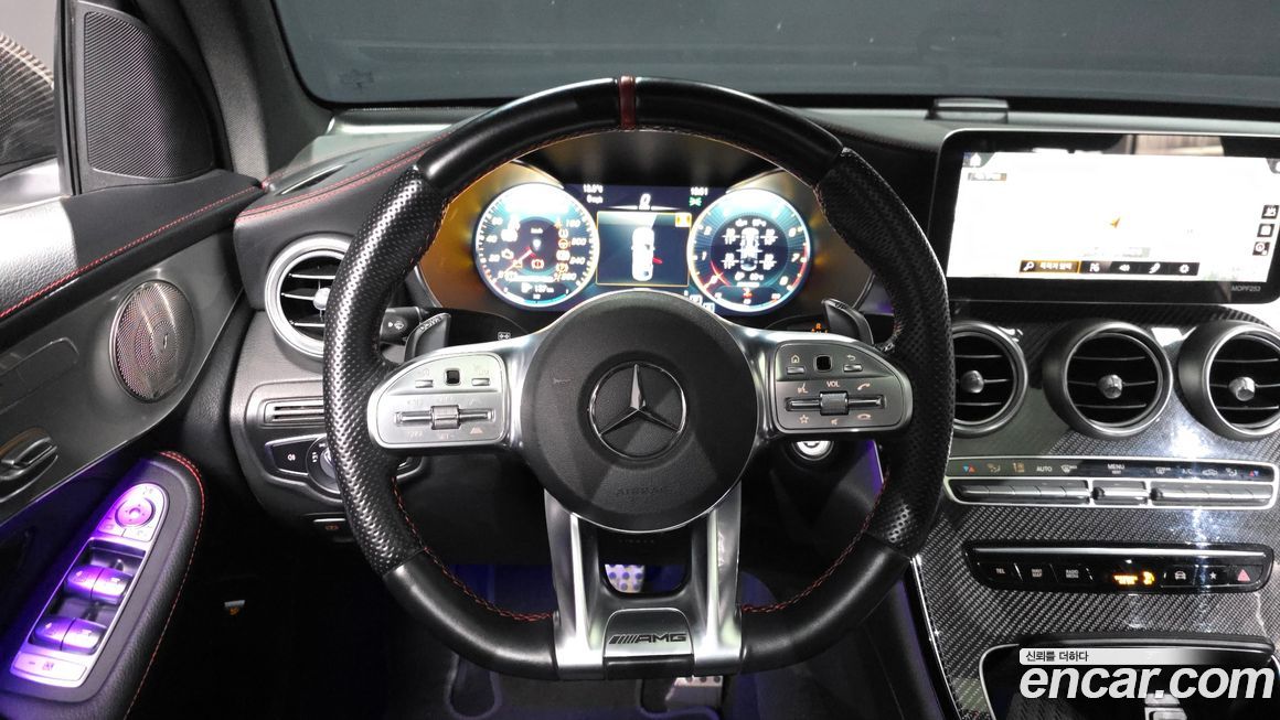 Mercedes-Benz GLC-Class 2021