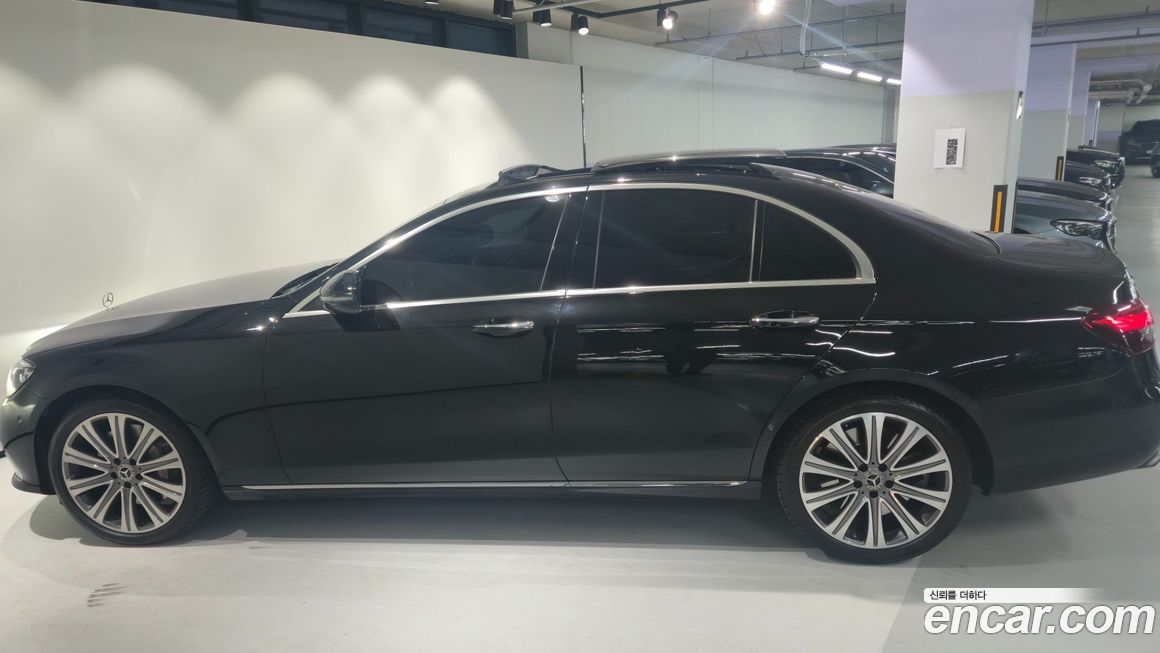 Mercedes-Benz E-Class 2021