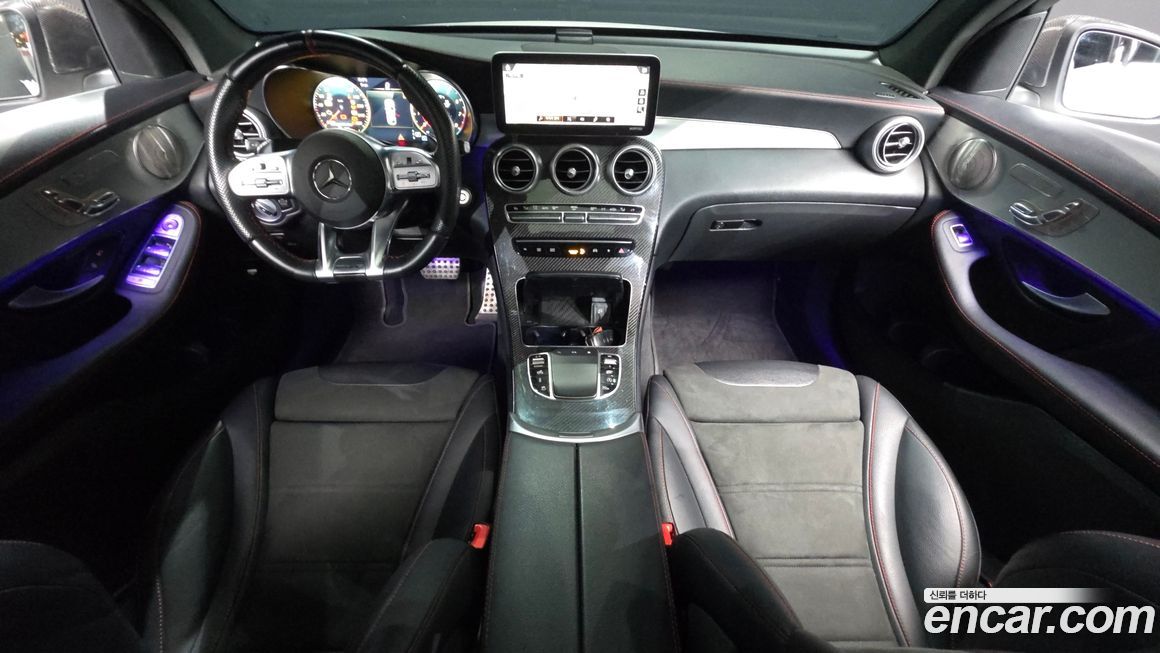 Mercedes-Benz GLC-Class 2021