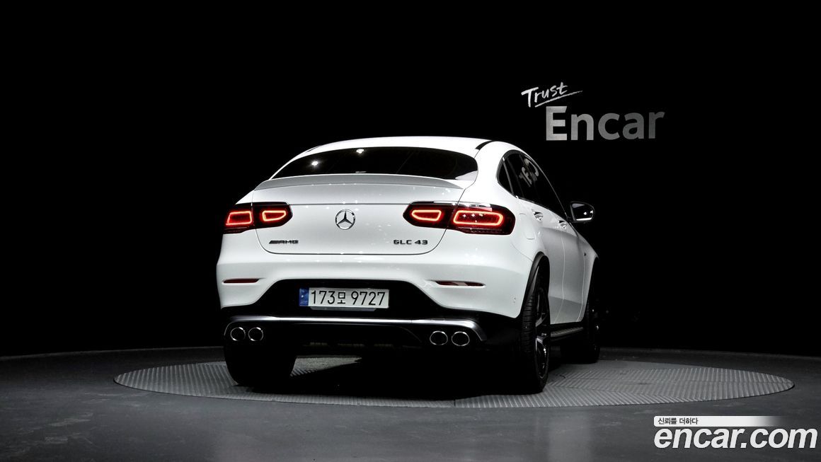 Mercedes-Benz GLC-Class 2021